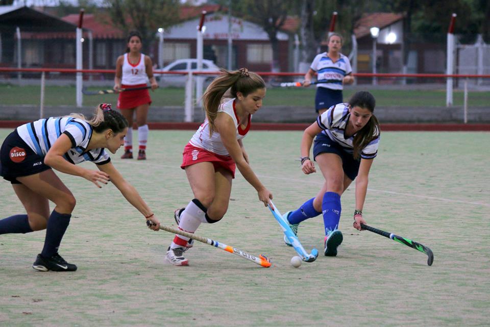 Hockey s/ césped: Huracán vs. SIC D